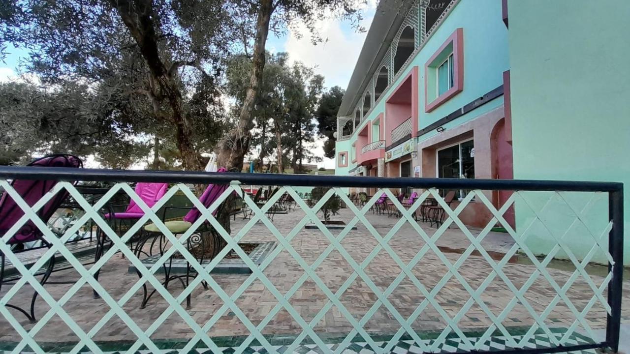 Sidi Ali Bousserghine سيرفو المظهر الخارجي الصورة